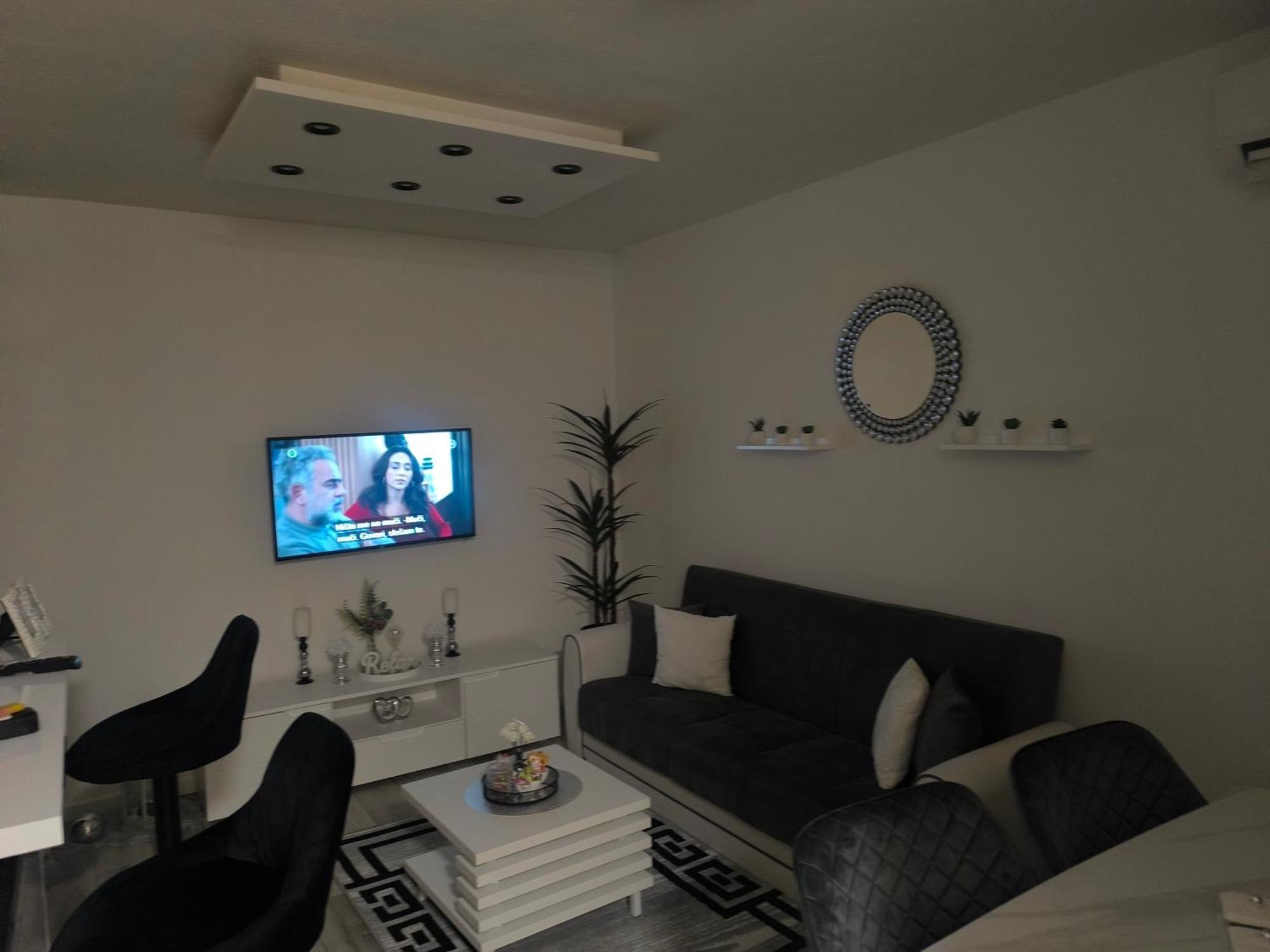 Apartman Rex Svinisce Exterior foto